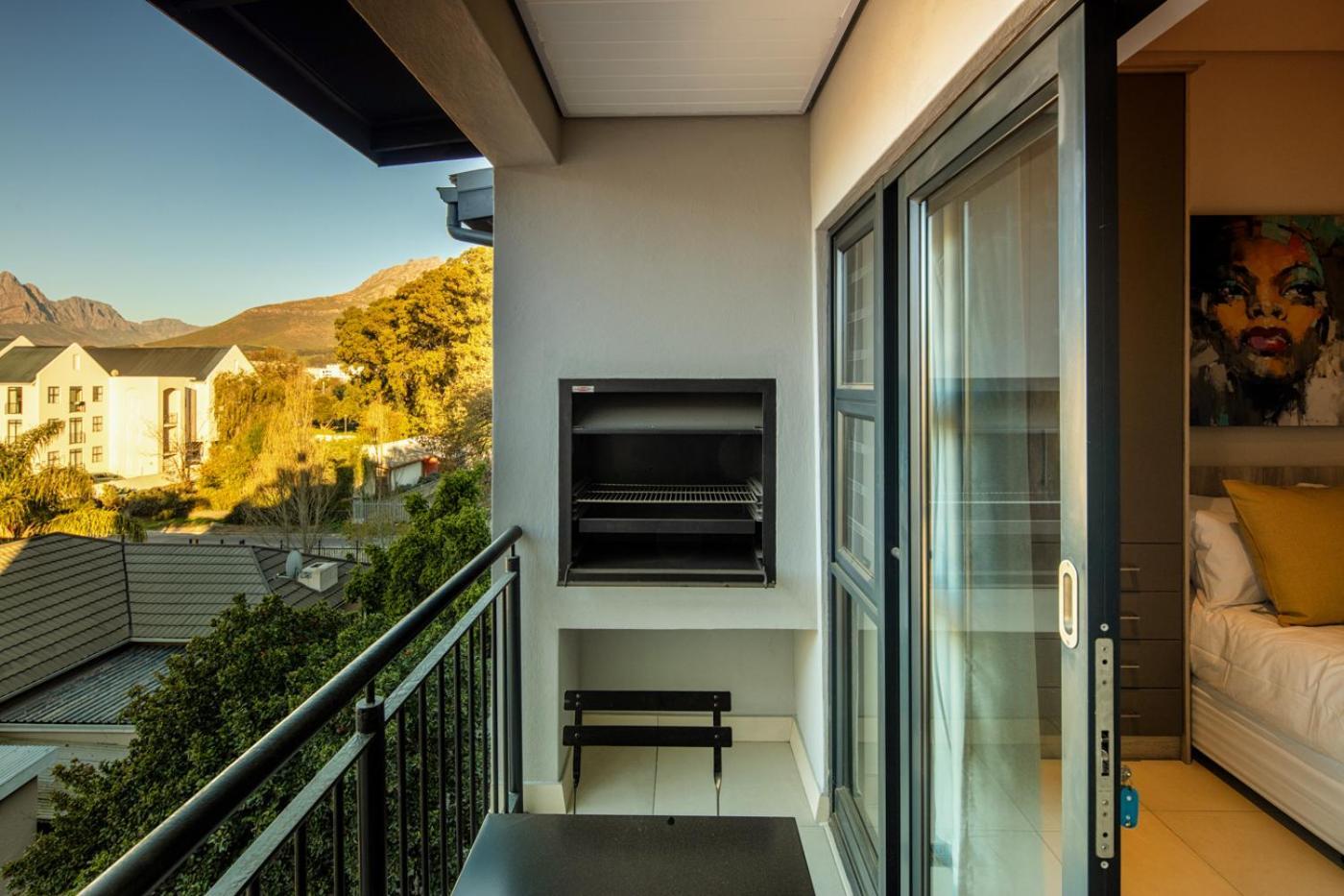 The Den Apartments By Raw Africa Collection Stellenbosch Exterior photo