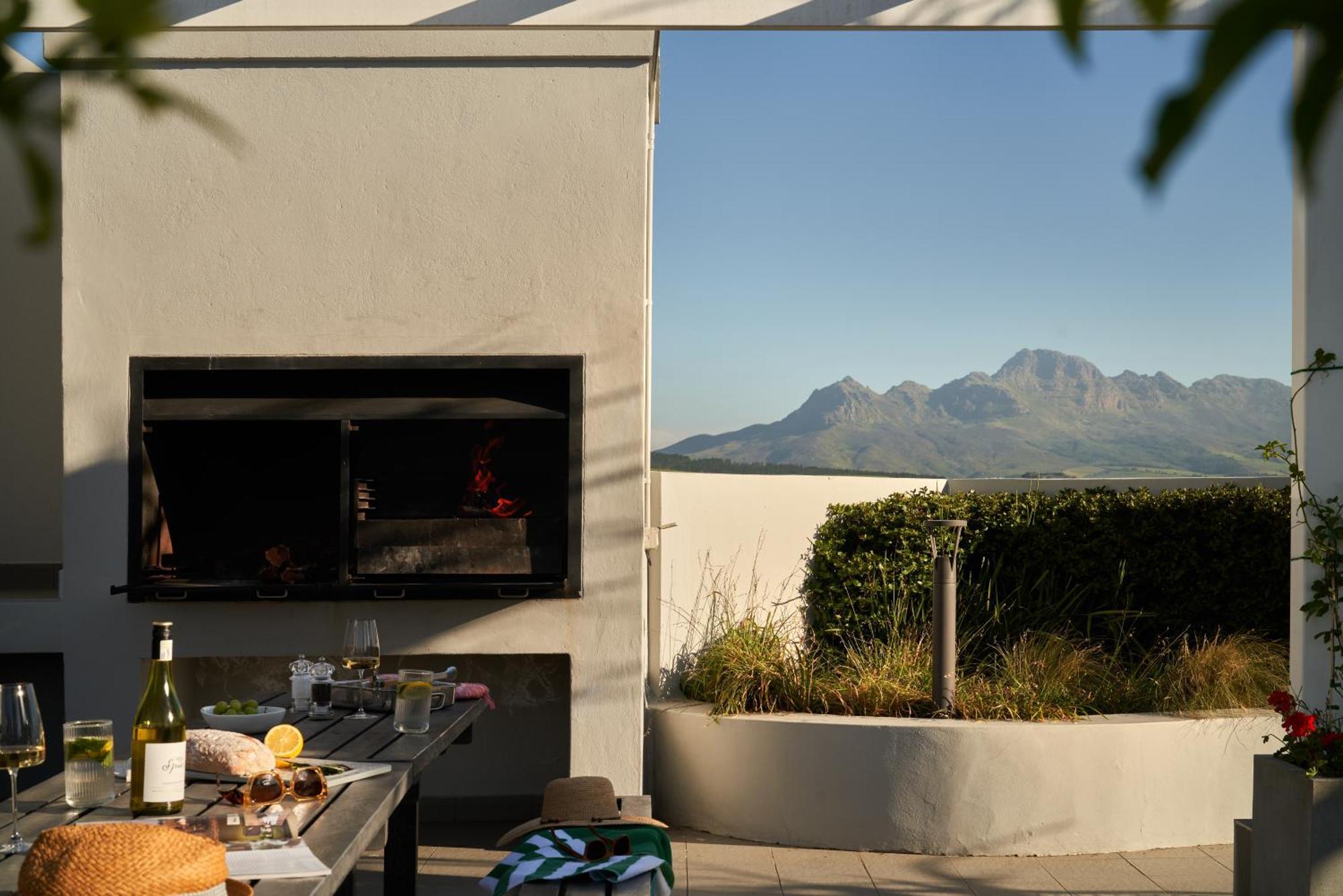 The Den Apartments By Raw Africa Collection Stellenbosch Exterior photo