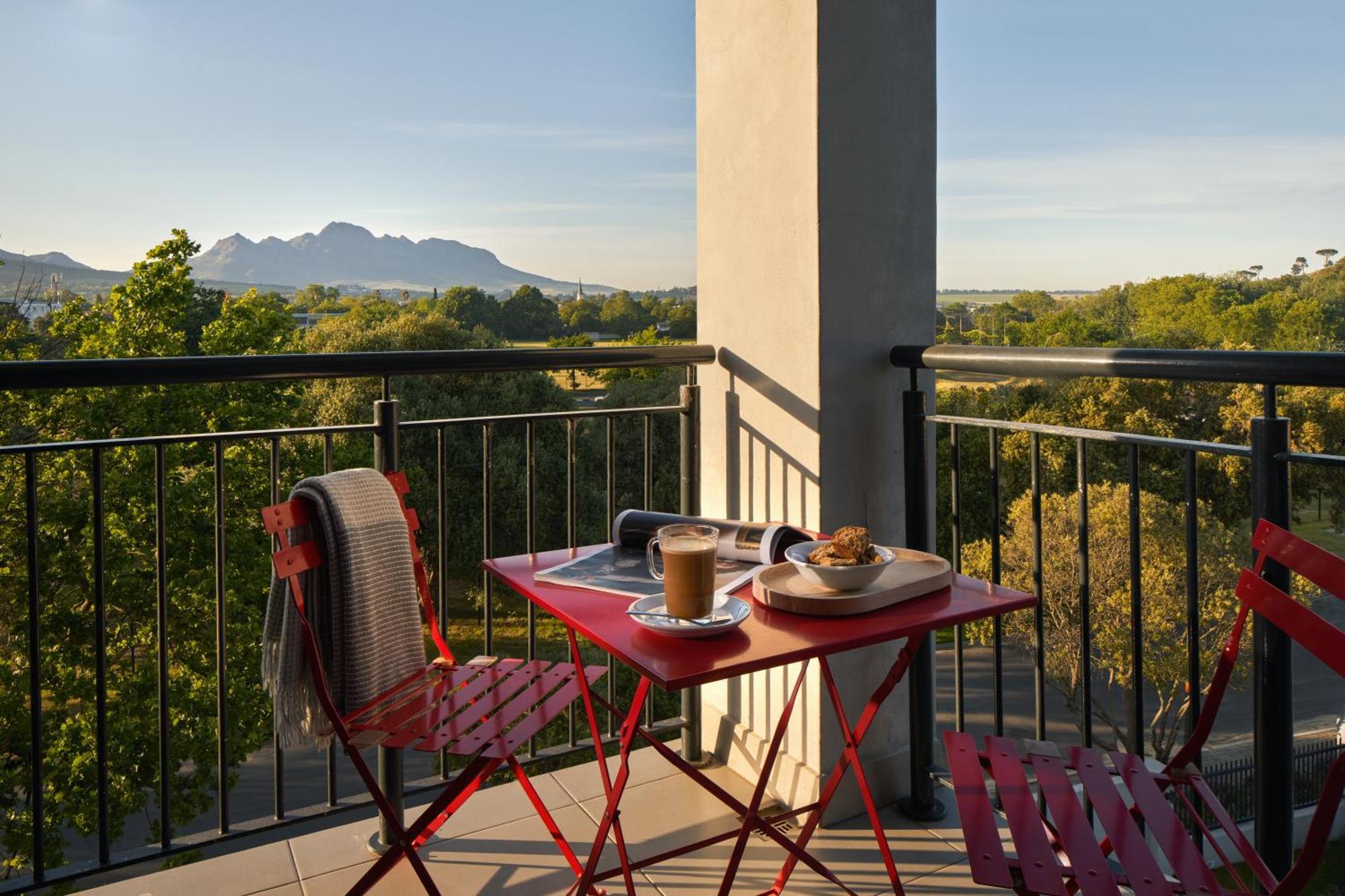 The Den Apartments By Raw Africa Collection Stellenbosch Exterior photo